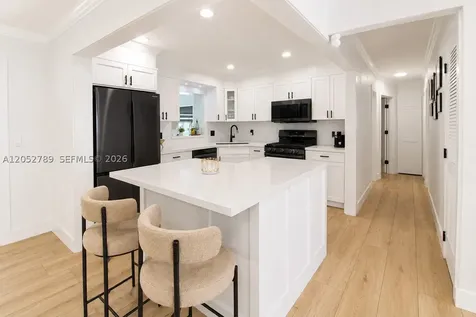 7131 SW 6th Street Pembroke Pines FL 33023