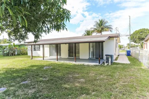 2230 NW 42nd Avenue Lauderhill FL 33313