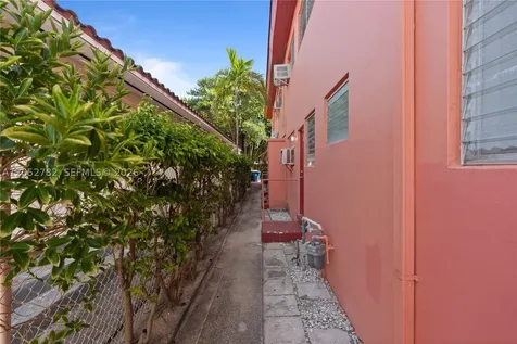 744 85th Street Miami Beach FL 33141