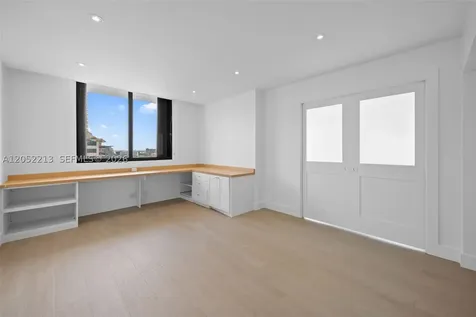 520 Brickell Key Drive Miami FL 33131