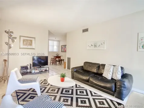 1475 NE 125th Terrace North Miami FL 33161