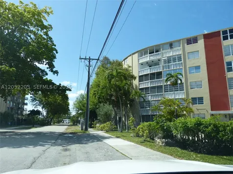 1475 NE 125th Terrace North Miami FL 33161