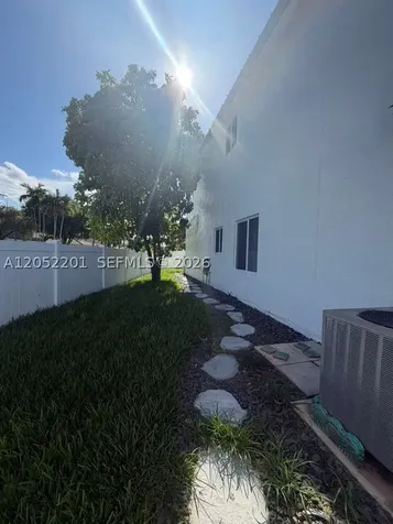 1920 NW 182nd Terrace Pembroke Pines FL 33029
