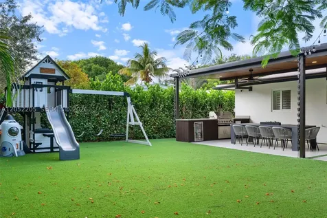 9851 SW 85th Terrace Miami FL 33173