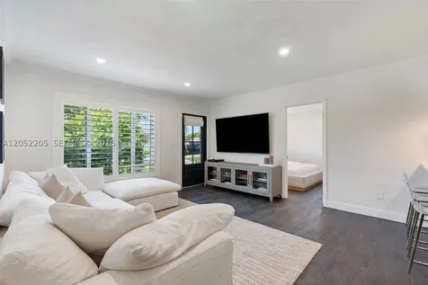 9851 SW 85th Terrace Miami FL 33173