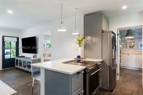 9851 SW 85th Terrace Miami FL 33173