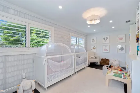 9851 SW 85th Terrace Miami FL 33173