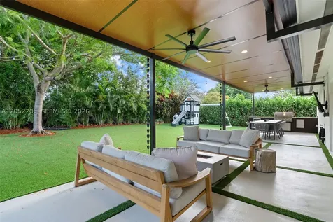 9851 SW 85th Terrace Miami FL 33173