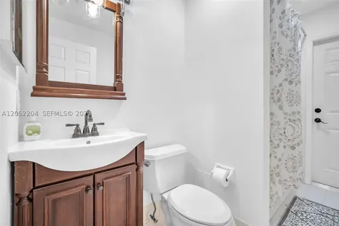 1637 SW 156th Avenue Pembroke Pines FL 33027