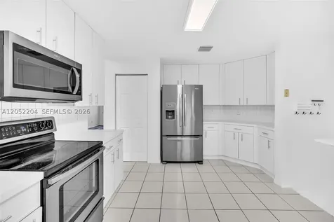 1637 SW 156th Avenue Pembroke Pines FL 33027