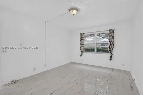 Pembroke Pines FL 33027