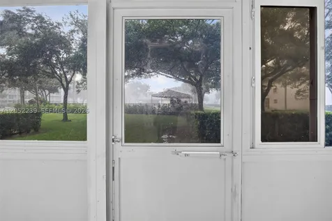 Pembroke Pines FL 33027