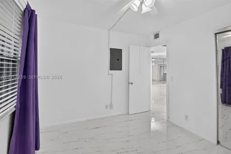 Pembroke Pines FL 33027