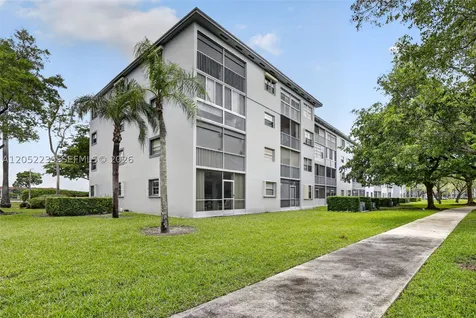 Pembroke Pines FL 33027