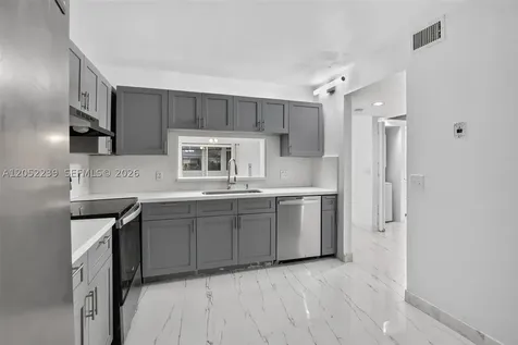 Pembroke Pines FL 33027