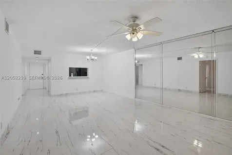Pembroke Pines FL 33027