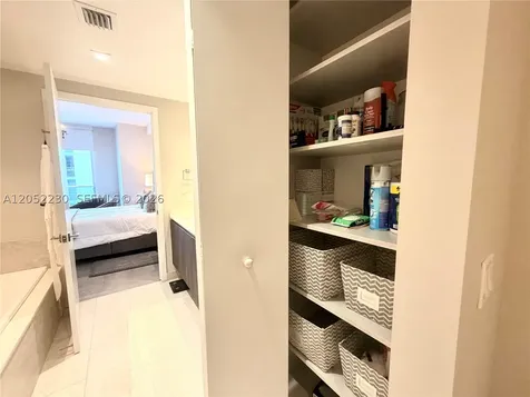 488 NE 18th Street Miami FL 33132
