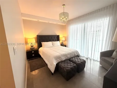 488 NE 18th Street Miami FL 33132