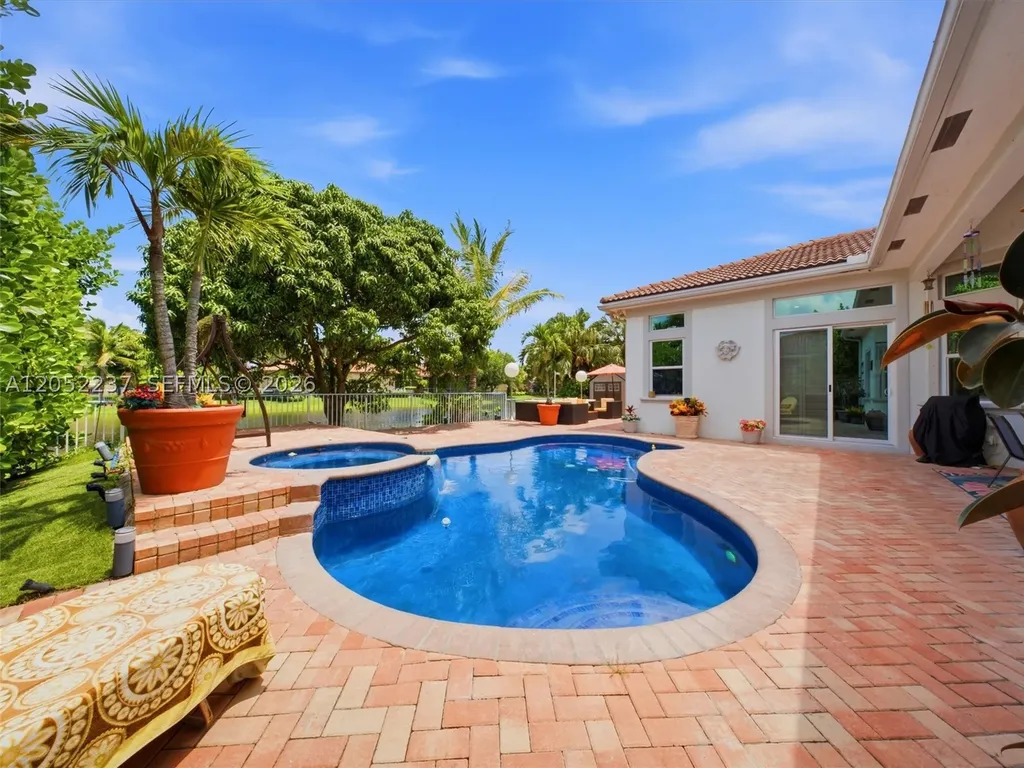 12307 NW 49th Street Coral Springs FL 33076