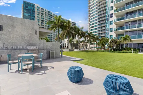 3301 NE 1st Avenue Miami FL 33137