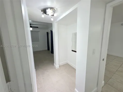 2620 S University Drive Davie FL 33328