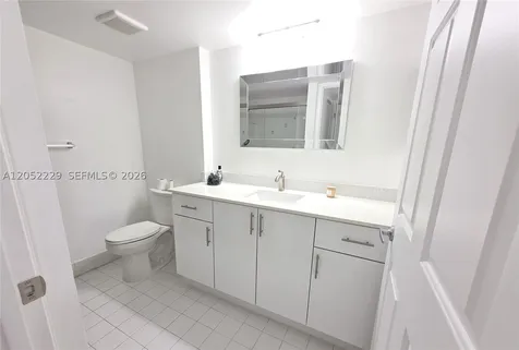 2620 S University Drive Davie FL 33328