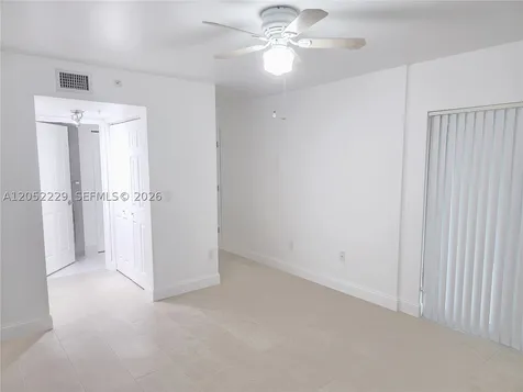 2620 S University Drive Davie FL 33328