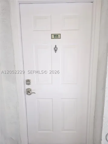 2620 S University Drive Davie FL 33328