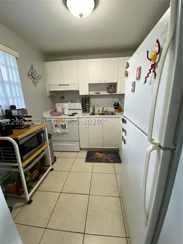 1755 W 60th Street Hialeah FL 33012