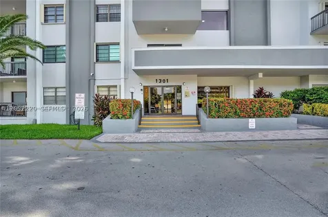 1301 NE 7th Hallandale Beach FL 33009