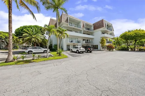 7900 Camino Creek Miami FL 33143
