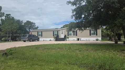 220 S Kennel Street Clewiston FL 33440