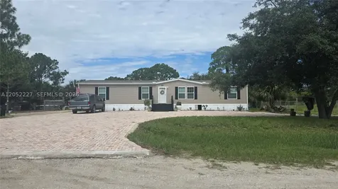 220 S Kennel Street Clewiston FL 33440