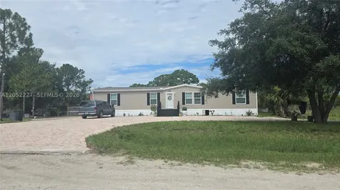 220 S Kennel Street Clewiston FL 33440