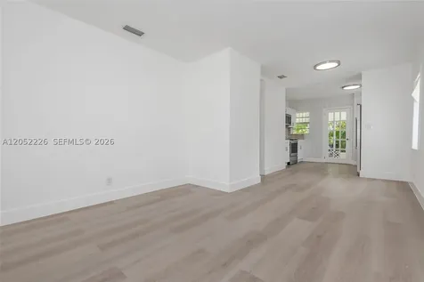 100 SW 58th Avenue Miami FL 33144