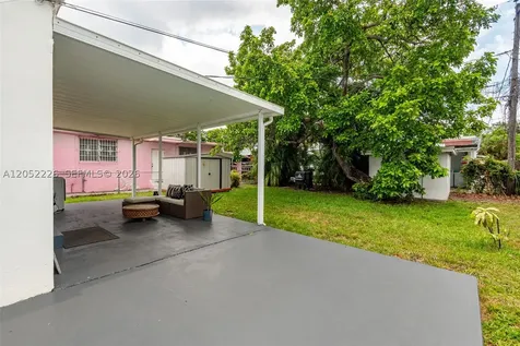 100 SW 58th Avenue Miami FL 33144