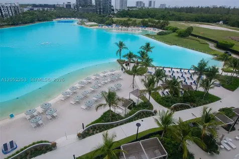 2411 Laguna Circle North Miami FL 33181