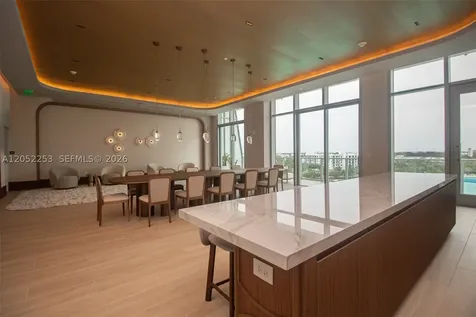 2411 Laguna Circle North Miami FL 33181
