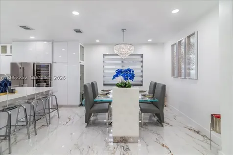 16234 SW 48th Terrace Miami FL 33185