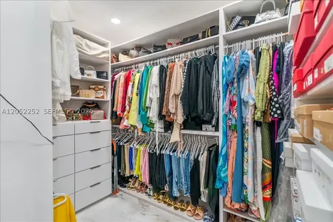 16234 SW 48th Terrace Miami FL 33185