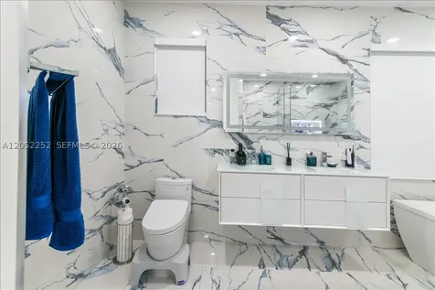 16234 SW 48th Terrace Miami FL 33185