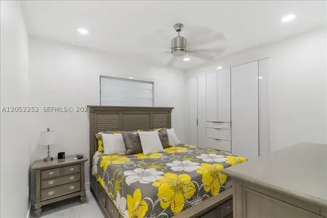16234 SW 48th Terrace Miami FL 33185