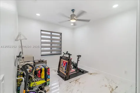 16234 SW 48th Terrace Miami FL 33185