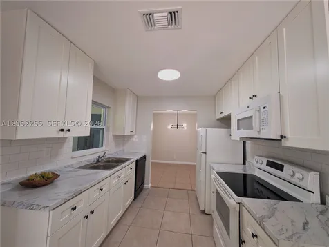 888 SW 62nd Avenue North Lauderdale FL 33068