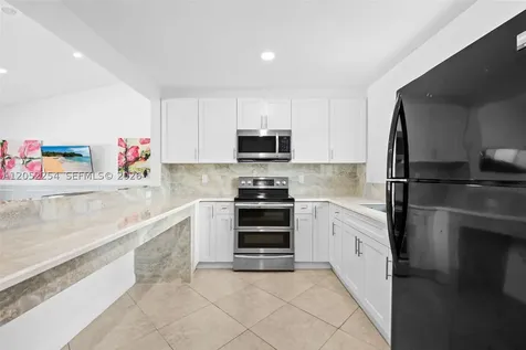 5285 Monterey Circle Delray Beach FL 33484