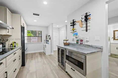 5285 Monterey Circle Delray Beach FL 33484