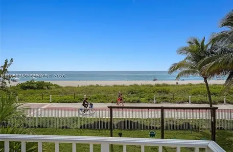 4747 Collins Avenue Miami Beach FL 33140