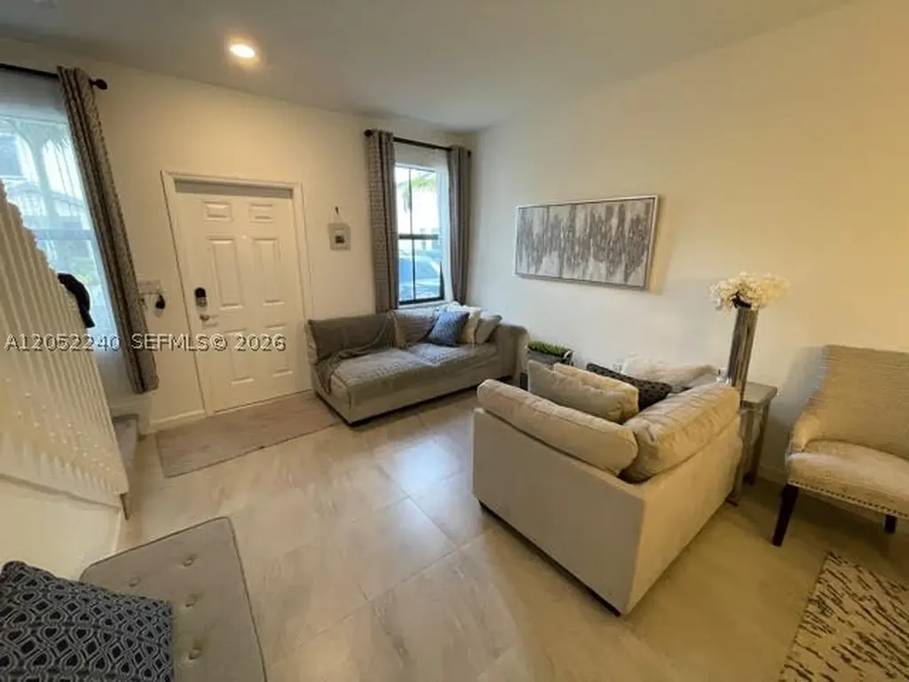 1524 SW 28th Street Fort Lauderdale FL 33315