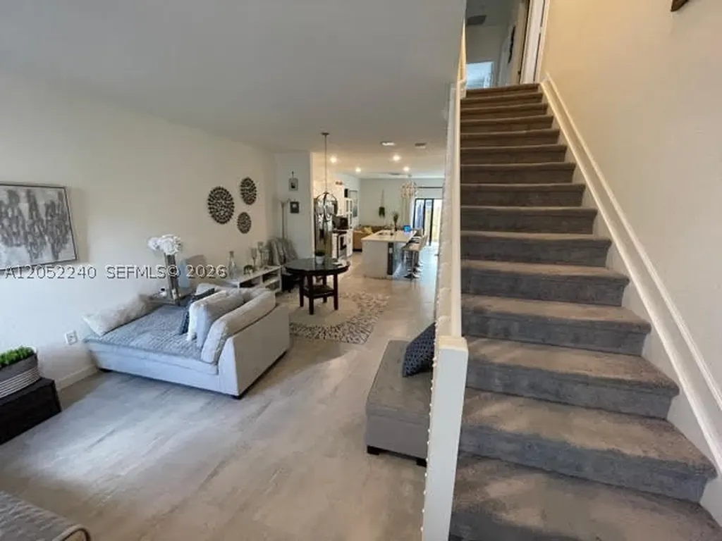 1524 SW 28th Street Fort Lauderdale FL 33315