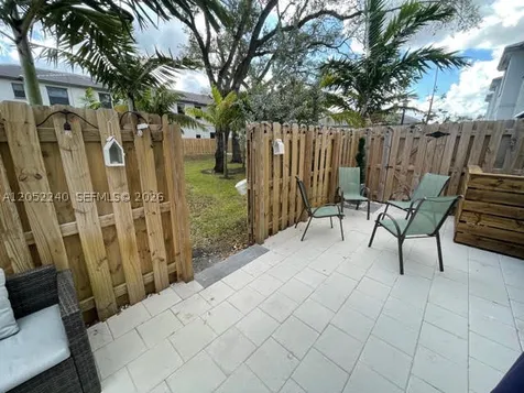 1524 SW 28th Street Fort Lauderdale FL 33315